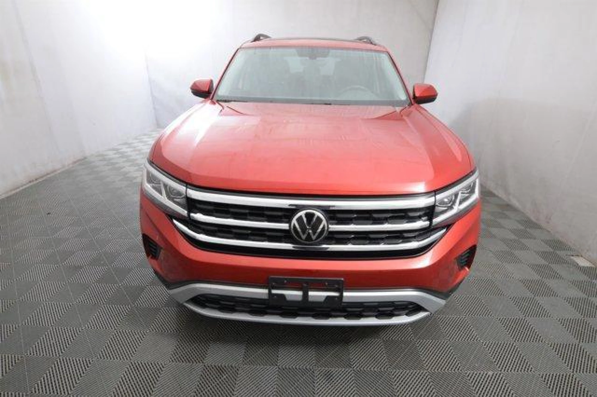 2023 Volkswagen Atlas 3.6L SE w/Technology