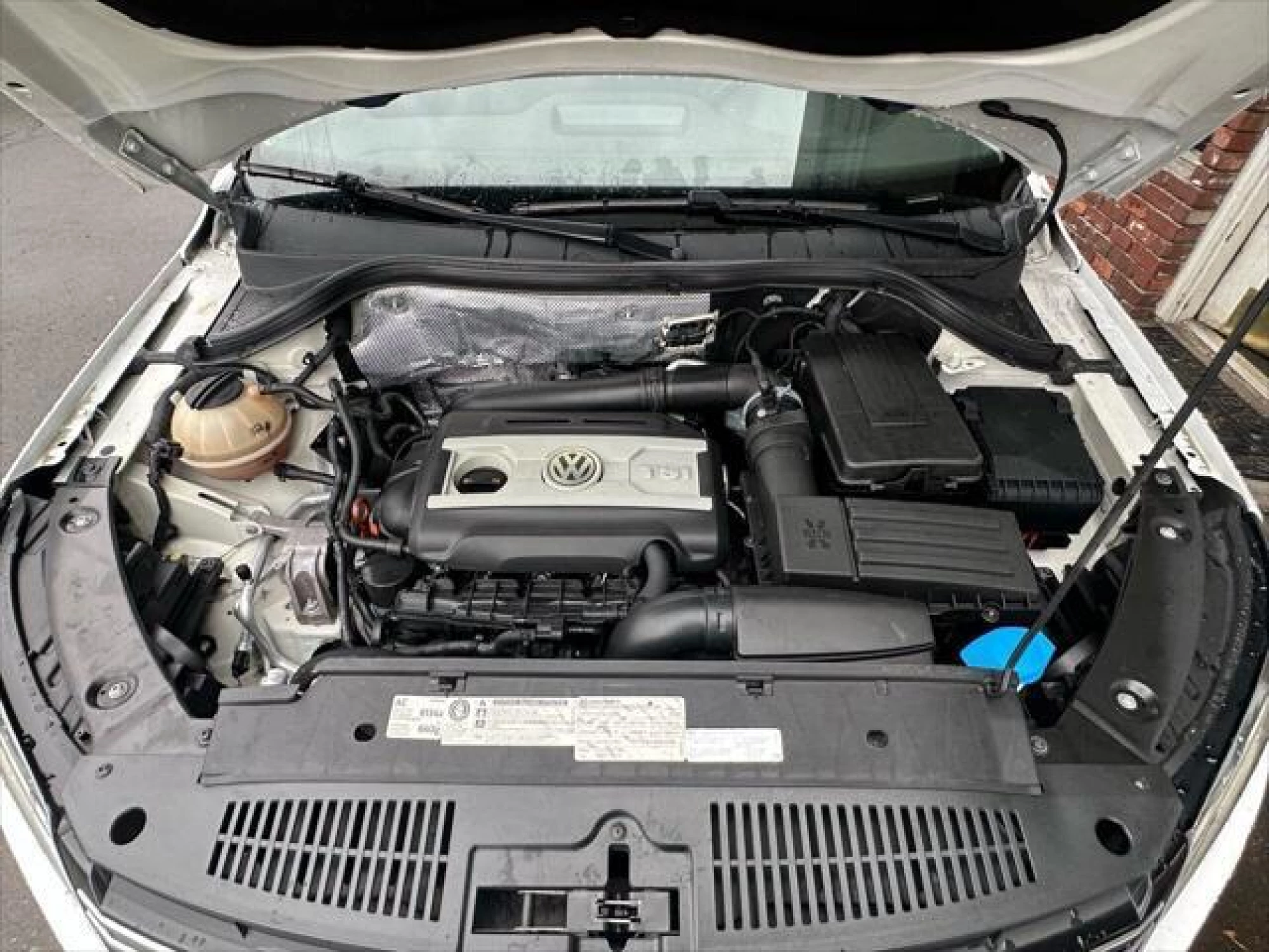 2012 Volkswagen Tiguan SE
