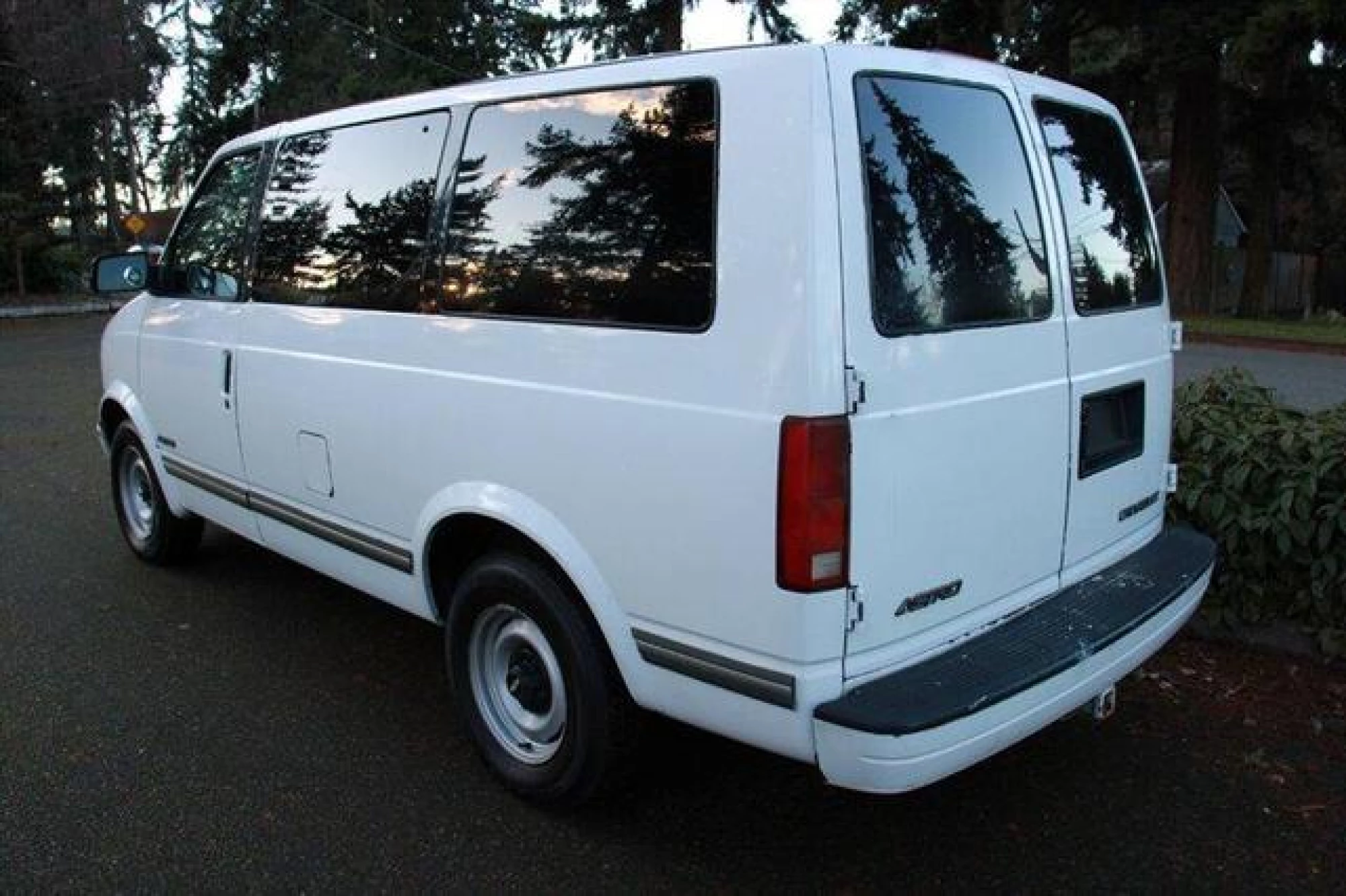 2000 Chevrolet Astro