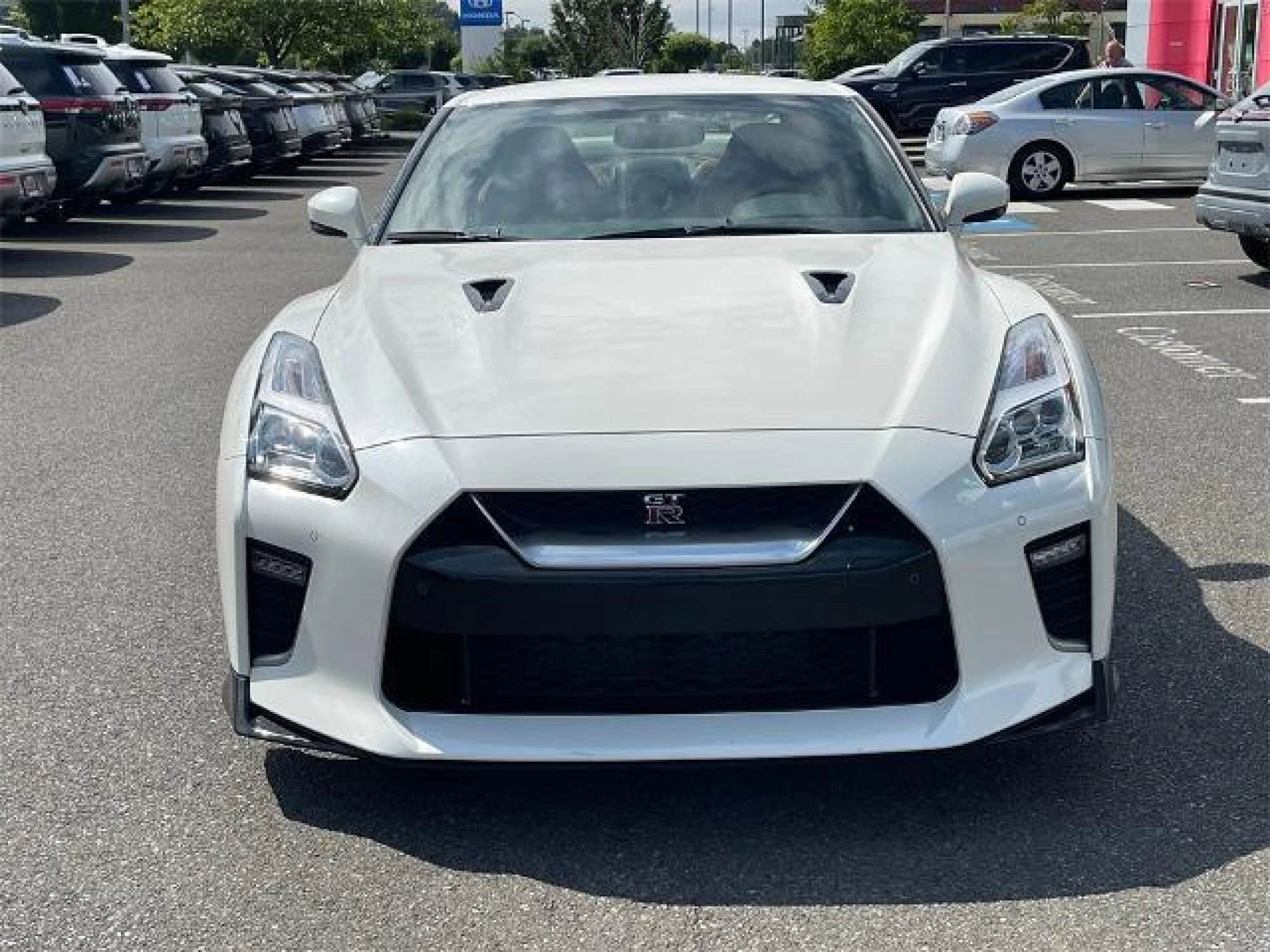 2021 Nissan GT-R Premium
