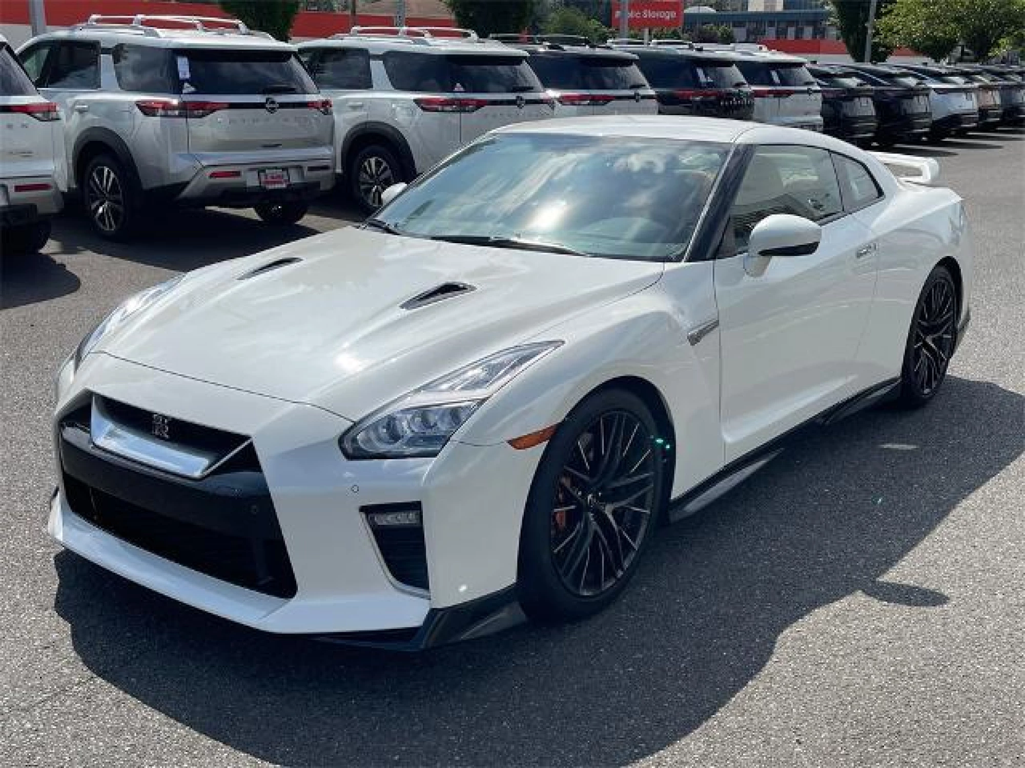 2021 Nissan GT-R Premium