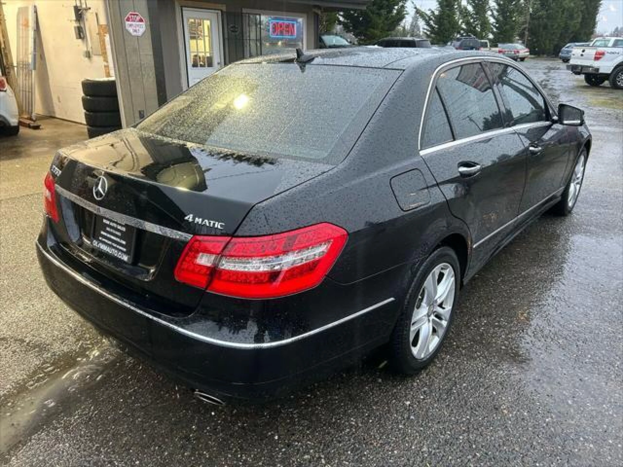 2011 Mercedes-Benz E-Class 4MATIC
