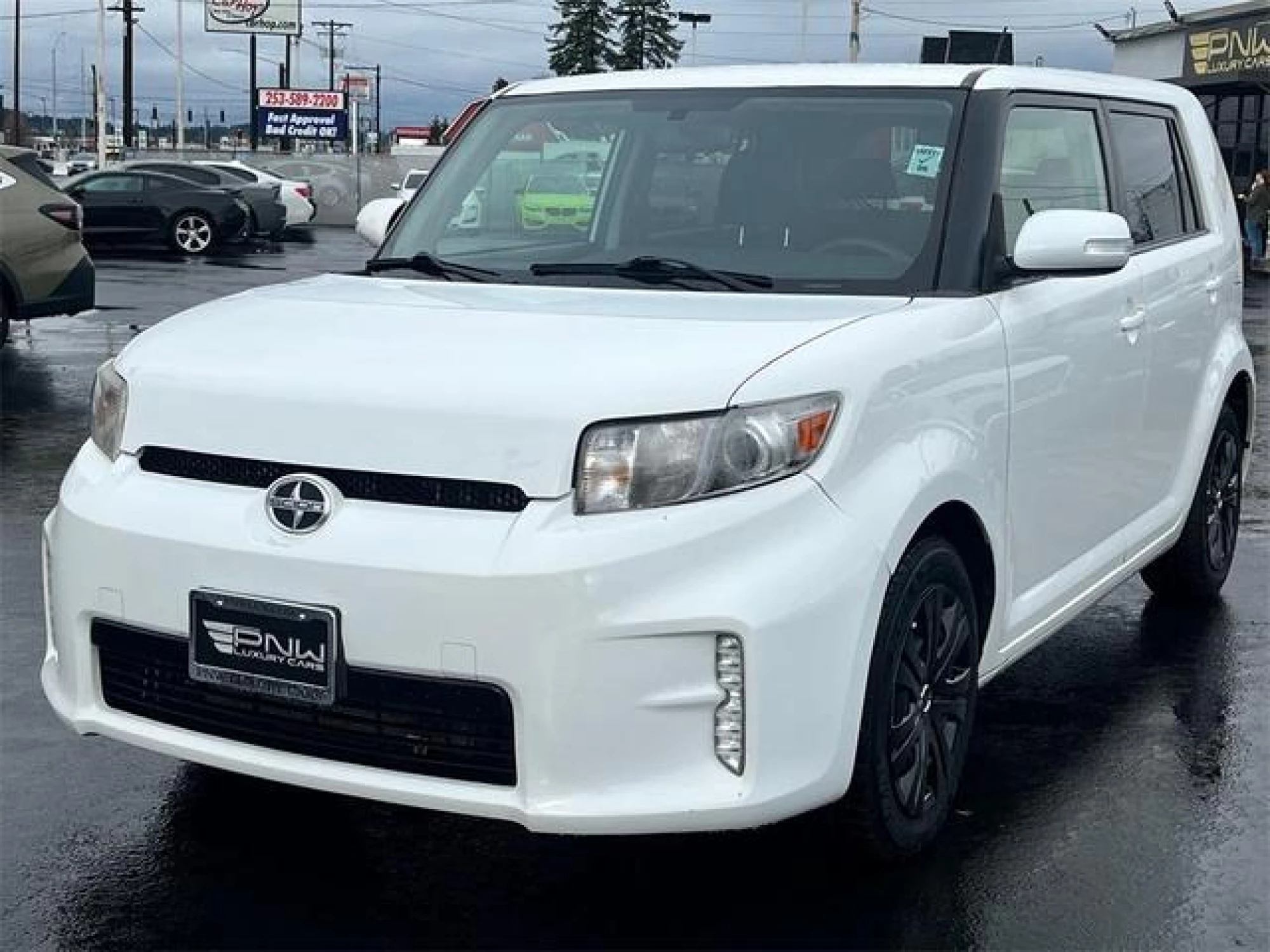 2015 Scion xB Base