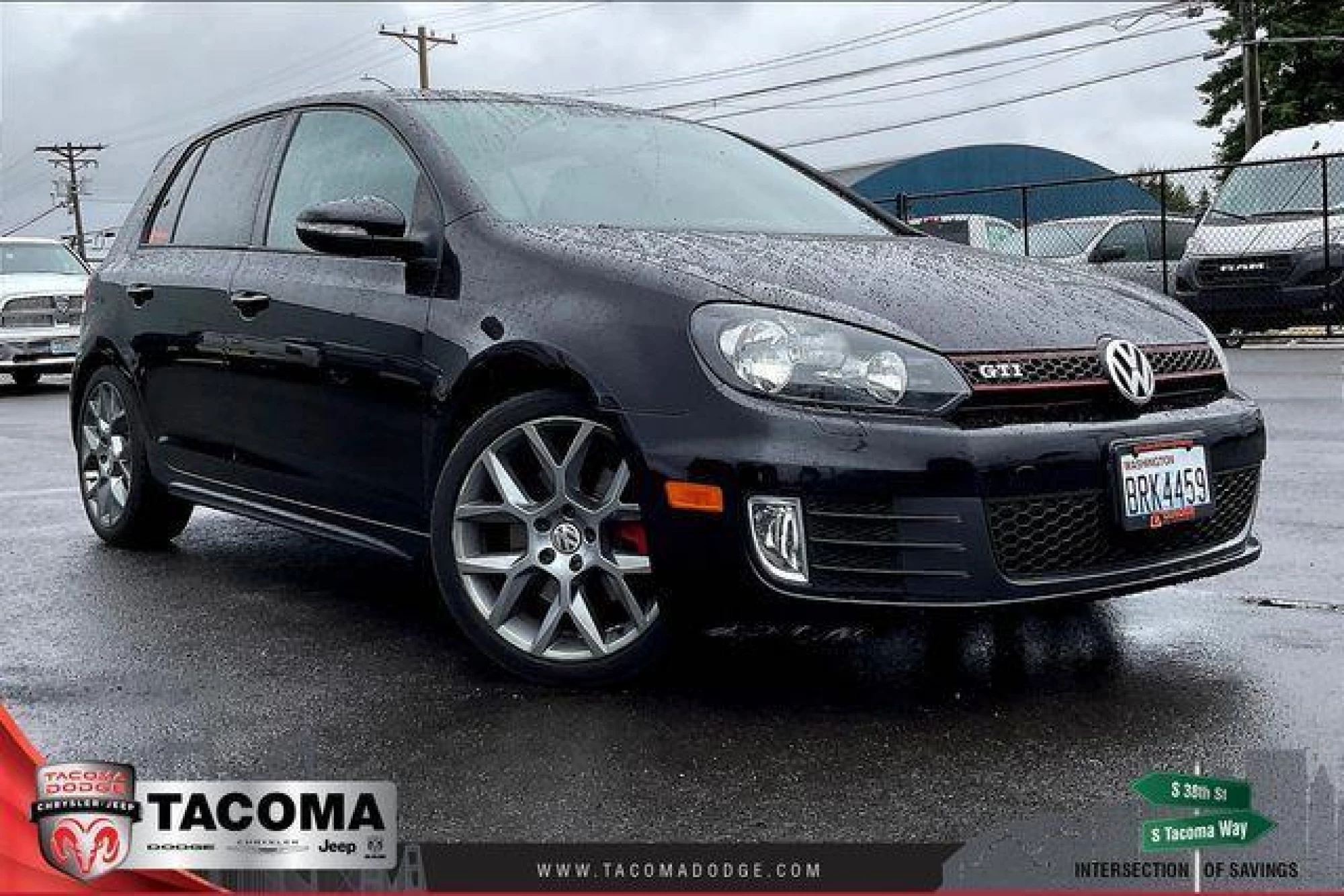2013 Volkswagen GTI Wolfsburg Edition
