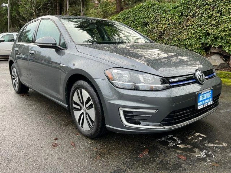 2019 Volkswagen e-Golf SE