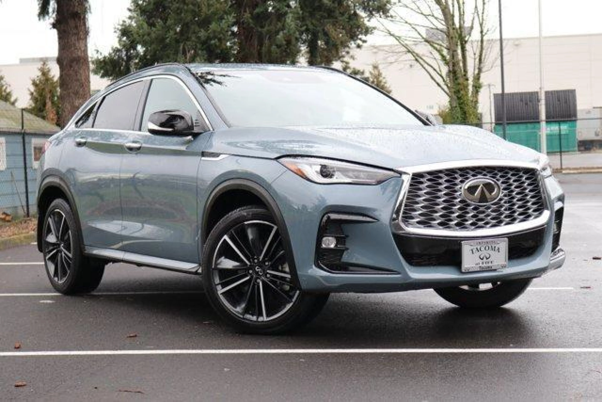 2023 INFINITI QX55 LUXE