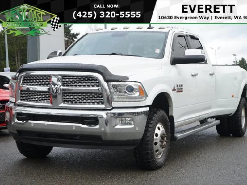 2017 RAM 3500 Laramie Crew Cab 4x4 8' Box