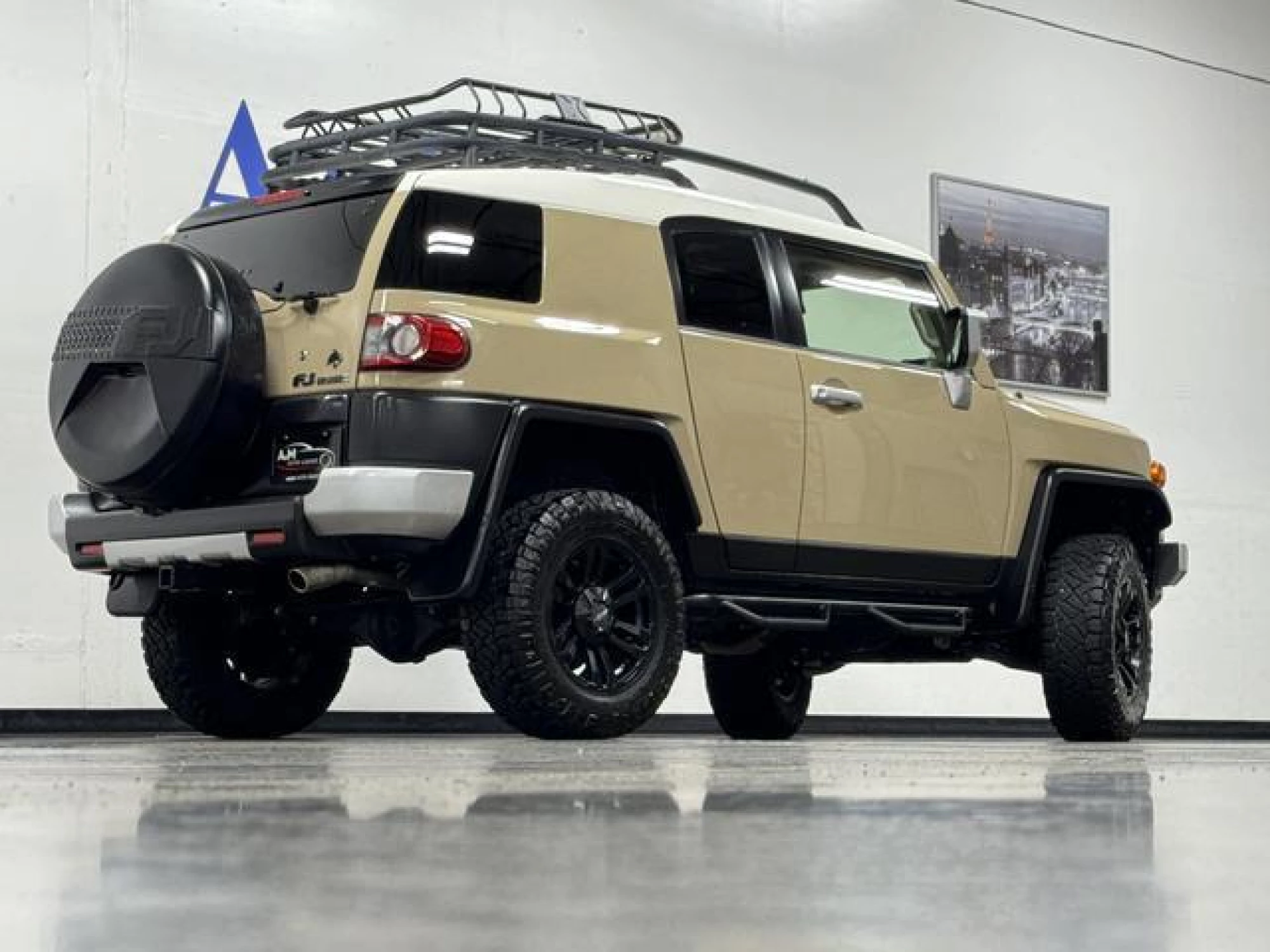 2014 Toyota FJ Cruiser Base