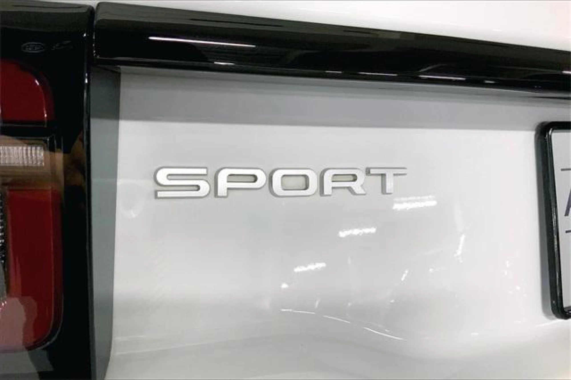2023 Land Rover Discovery Sport SE