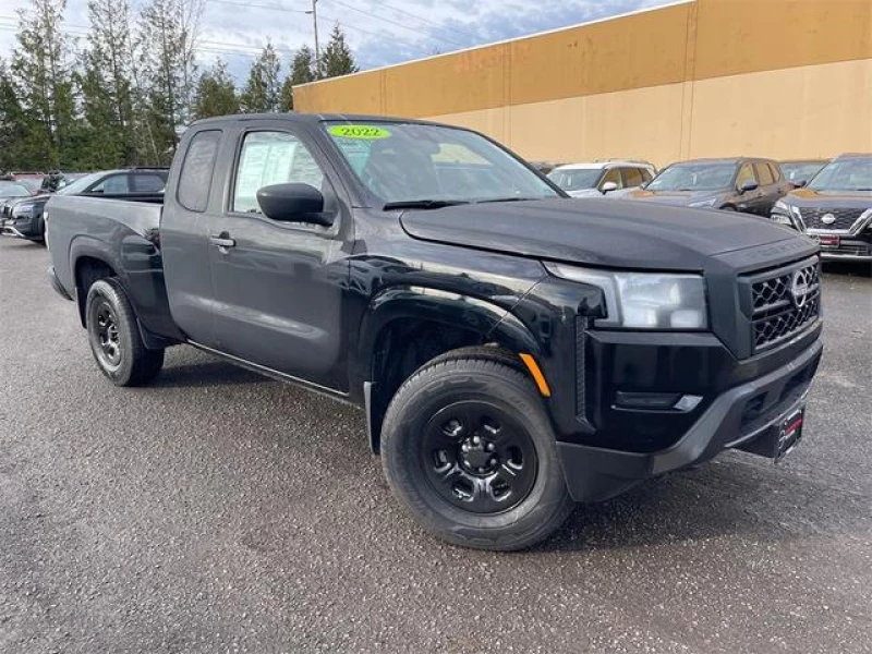 2022 Nissan Frontier S