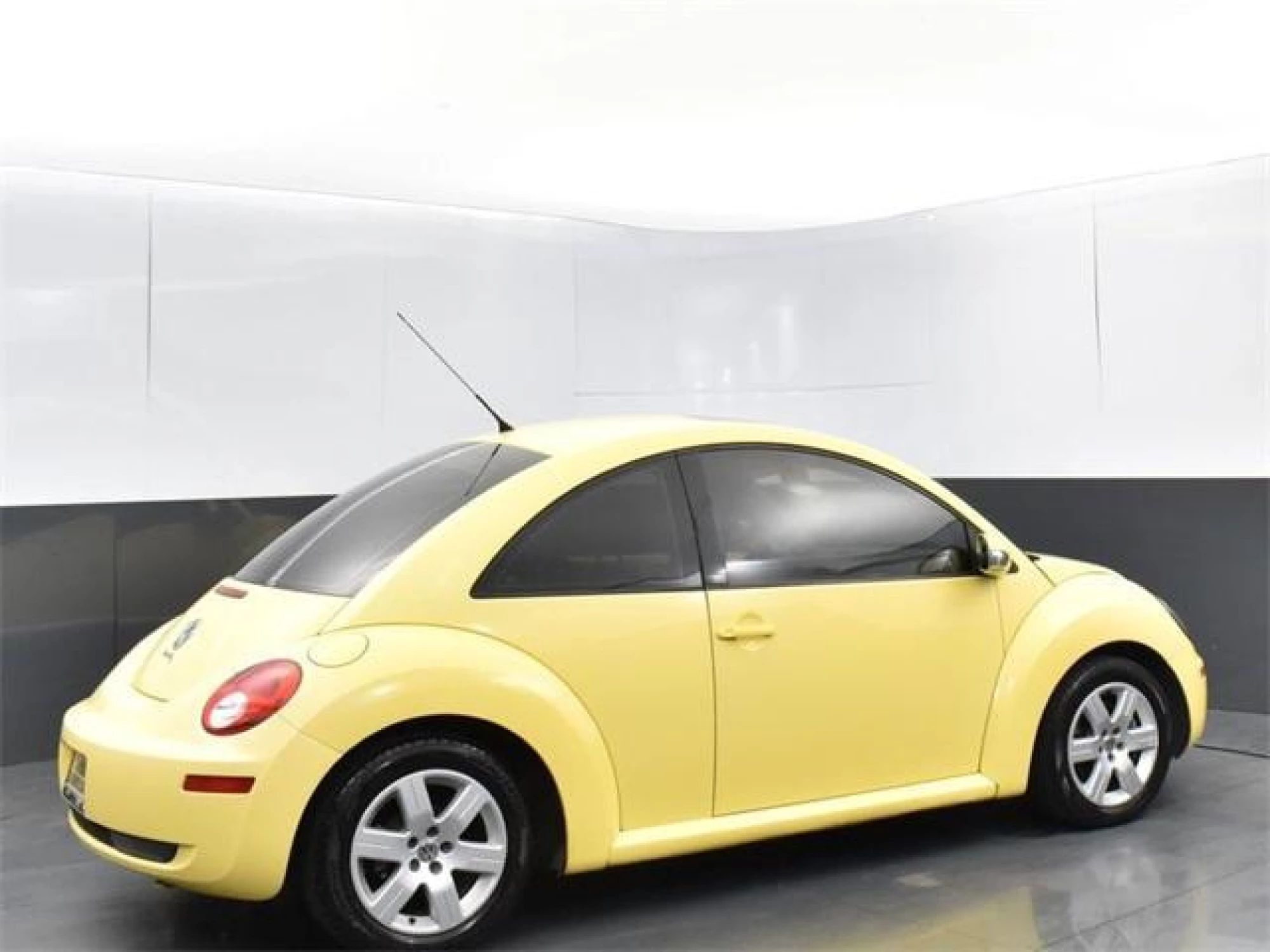 2007 Volkswagen New Beetle New Beetle (A6)