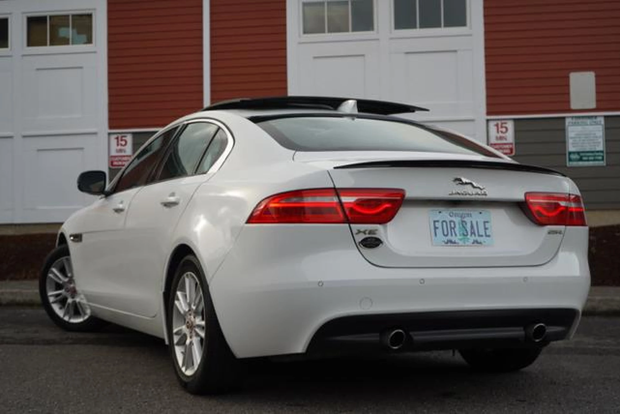 2017 Jaguar XE 25t Premium