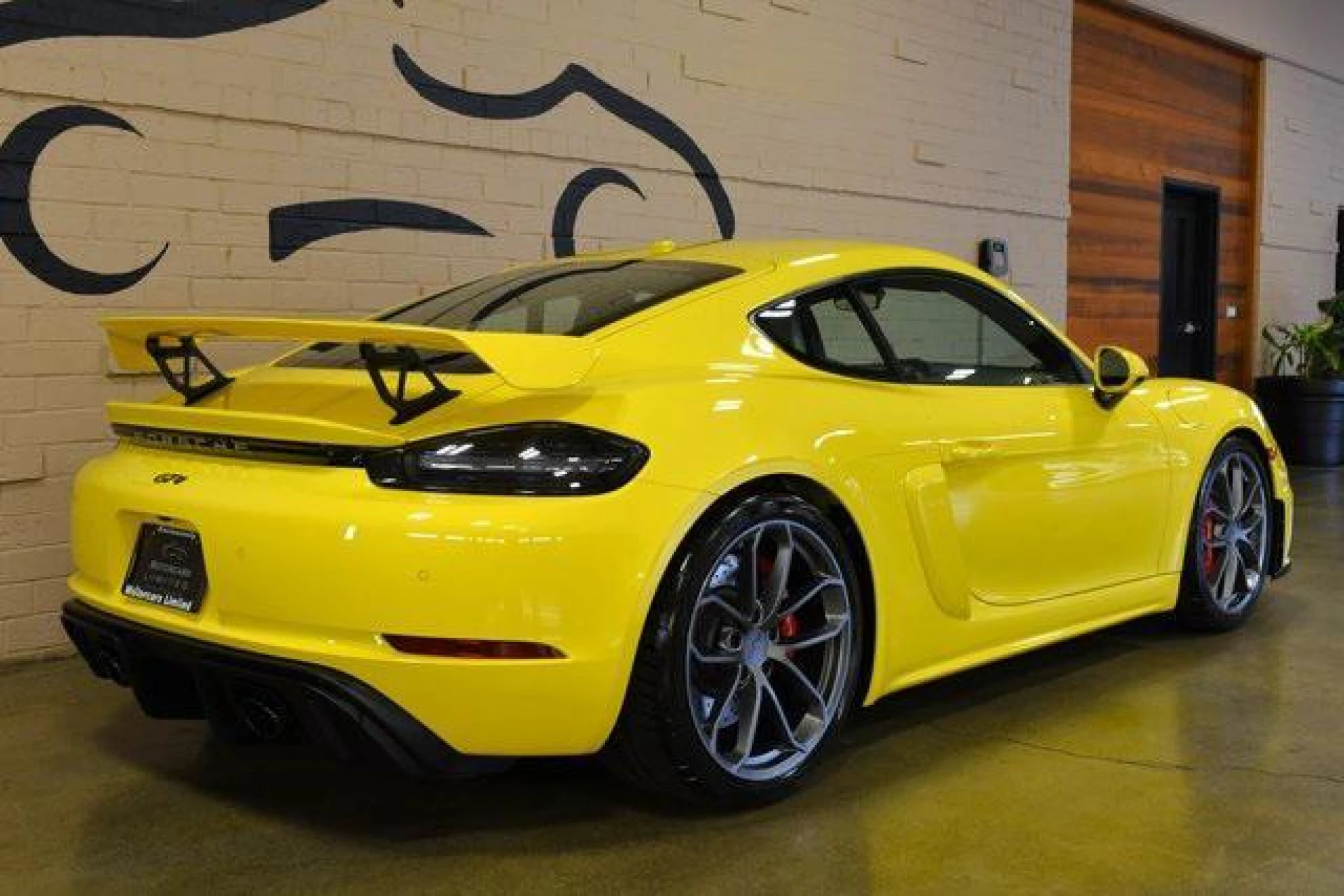 2020 Porsche 718 Cayman GT4