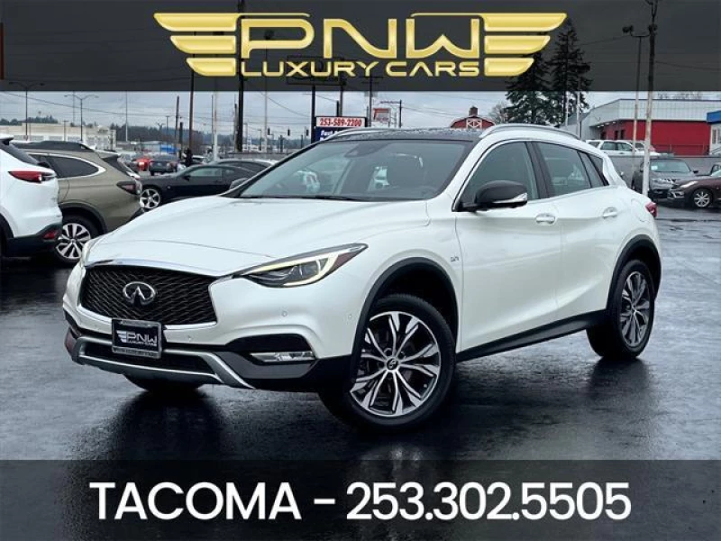 2018 INFINITI QX30 Premium