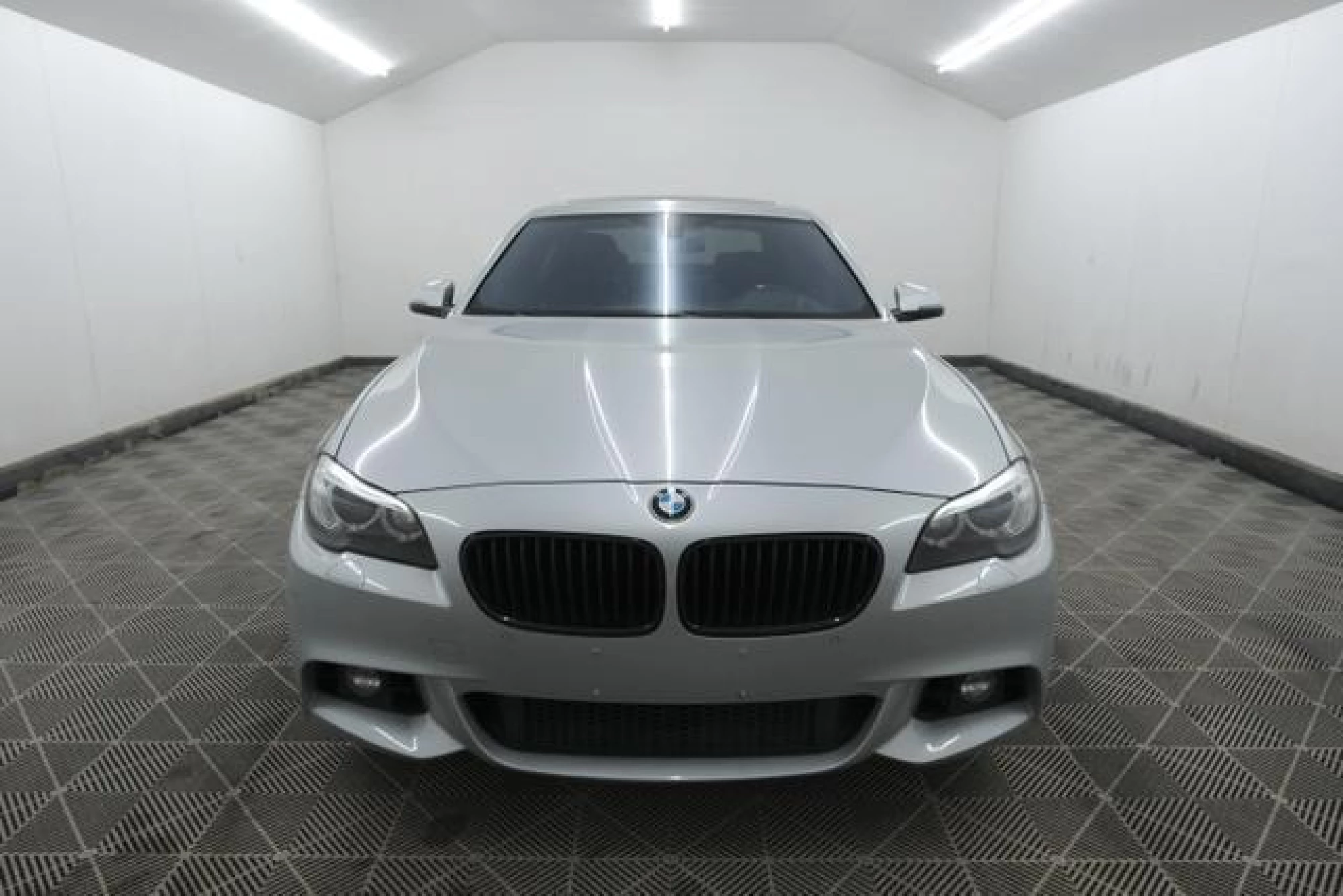 2016 BMW 550 i