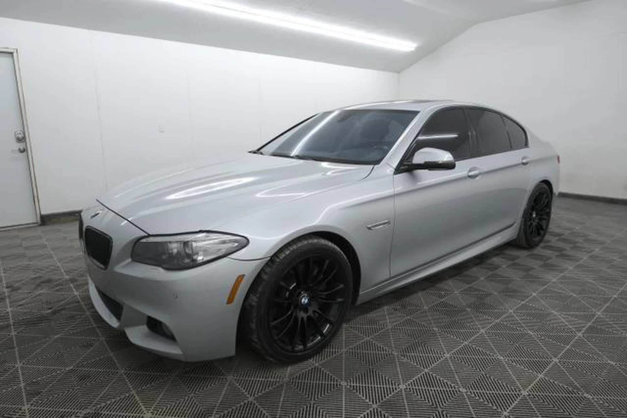 2016 BMW 550 i
