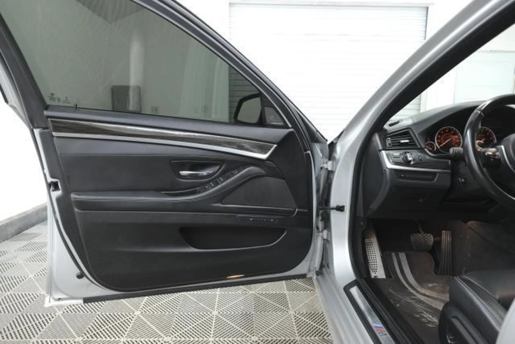 2016 BMW 550 i