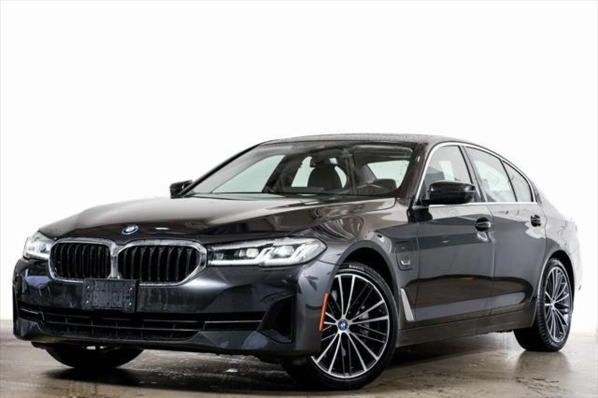 2022 BMW 530e Base