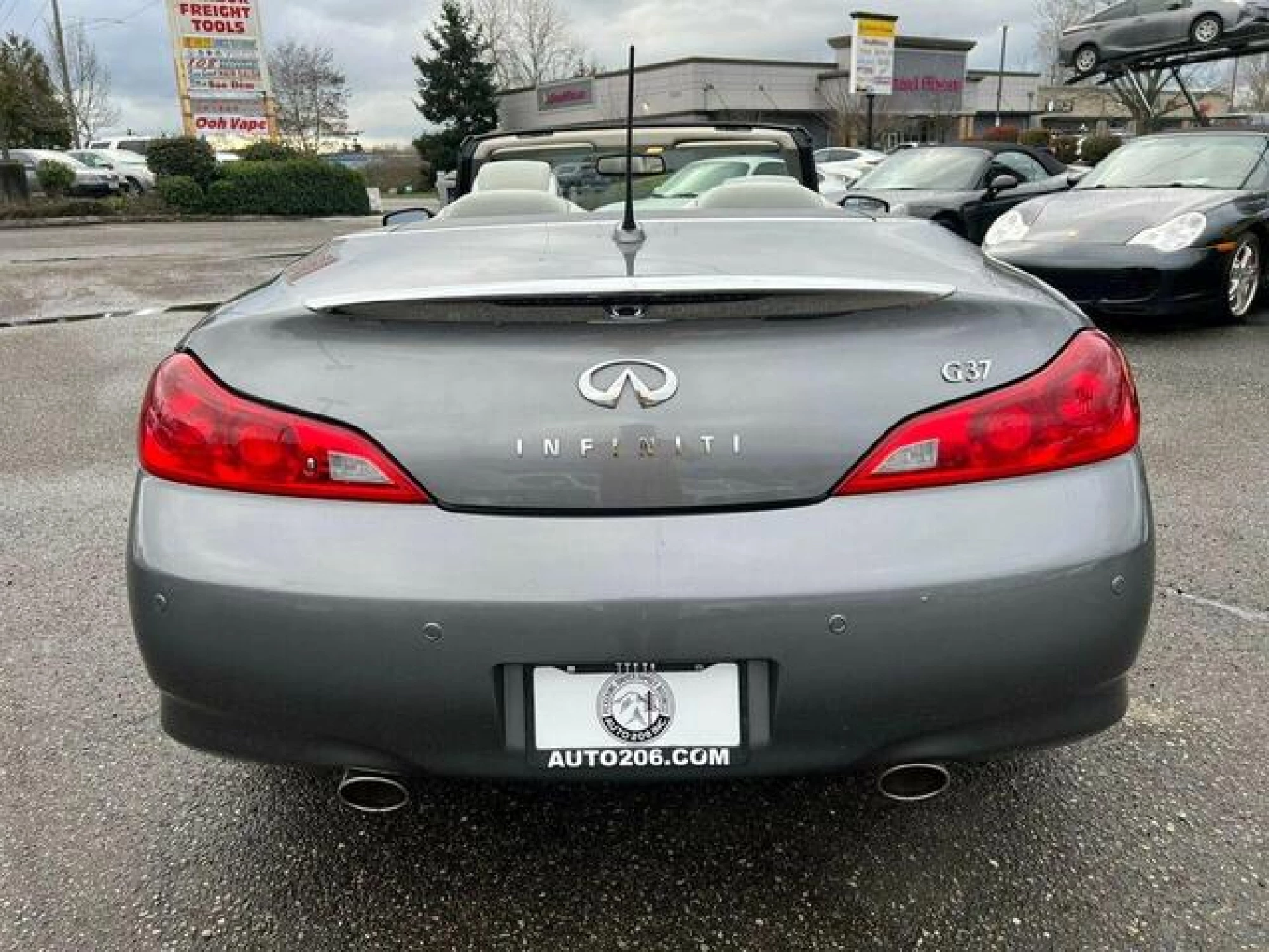 2010 INFINITI G37 Base