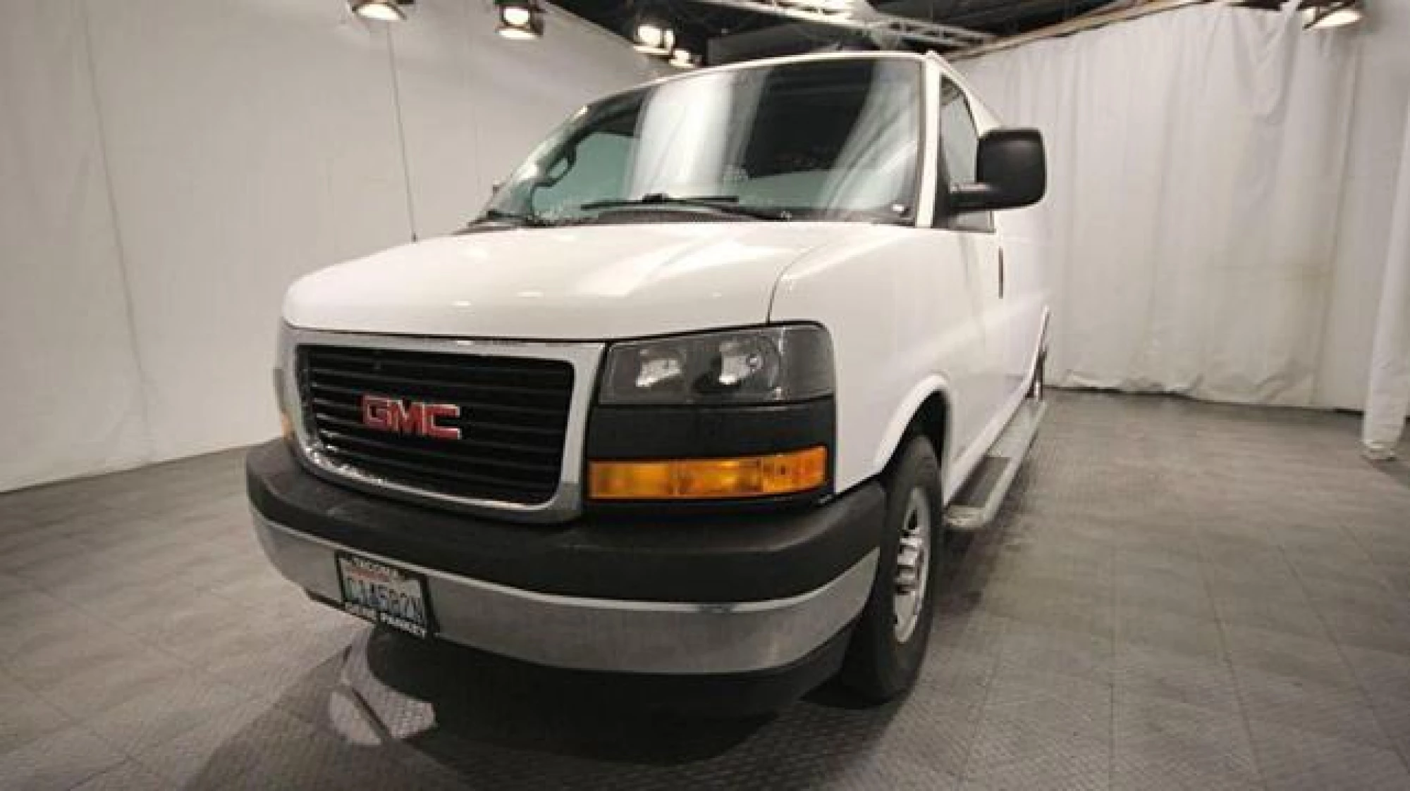 2017 GMC Savana 2500 Work Van