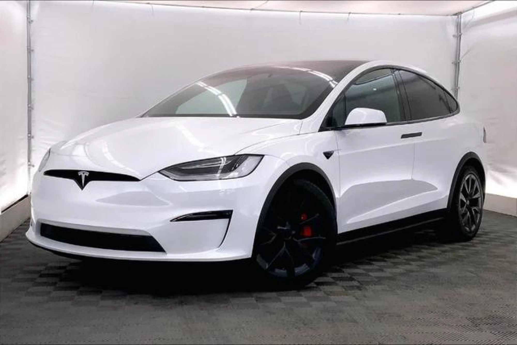 2023 Tesla Model X Plaid