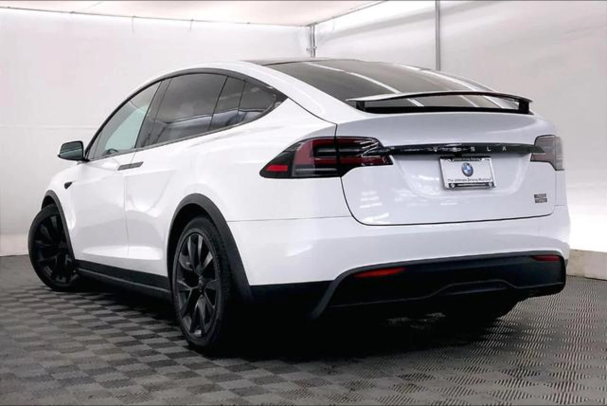 2023 Tesla Model X Plaid