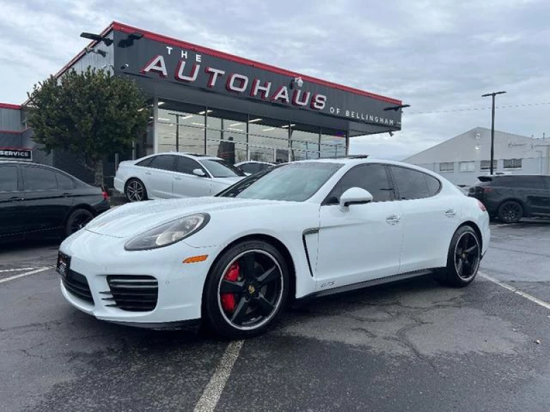 2016 Porsche Panamera GTS