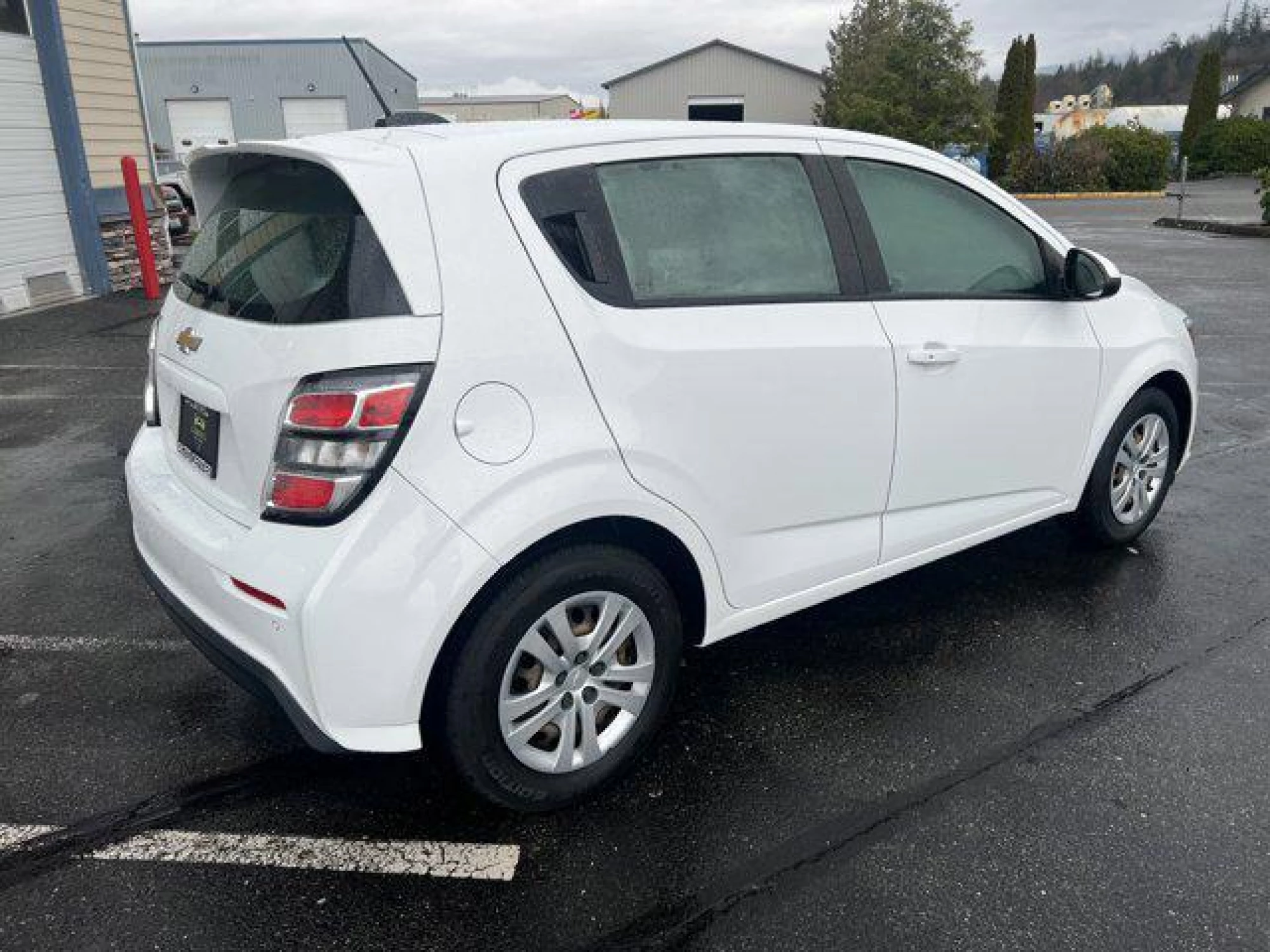 2020 Chevrolet Sonic FWD Hatchback 1FL 5-Door