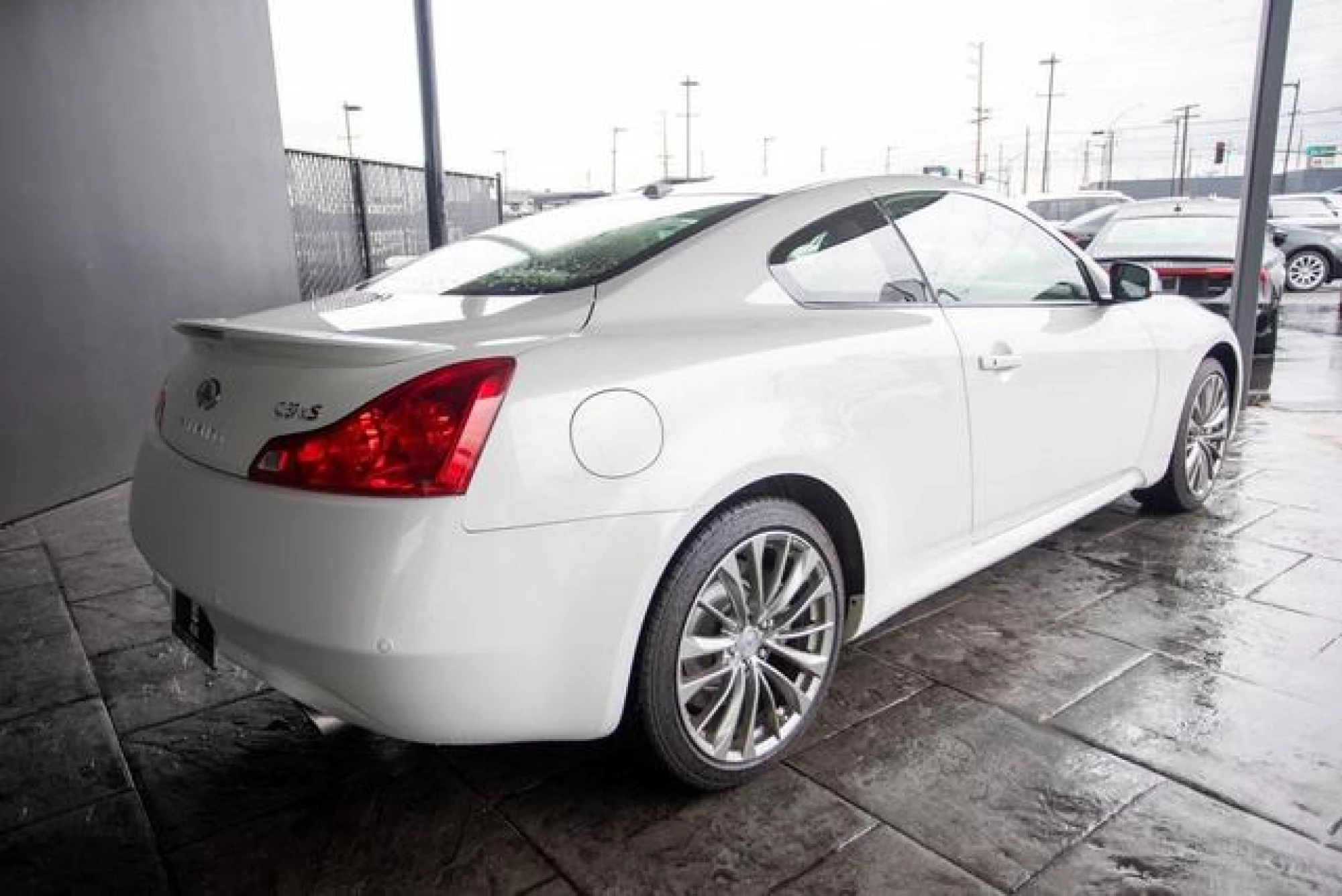 2013 INFINITI G37x Base