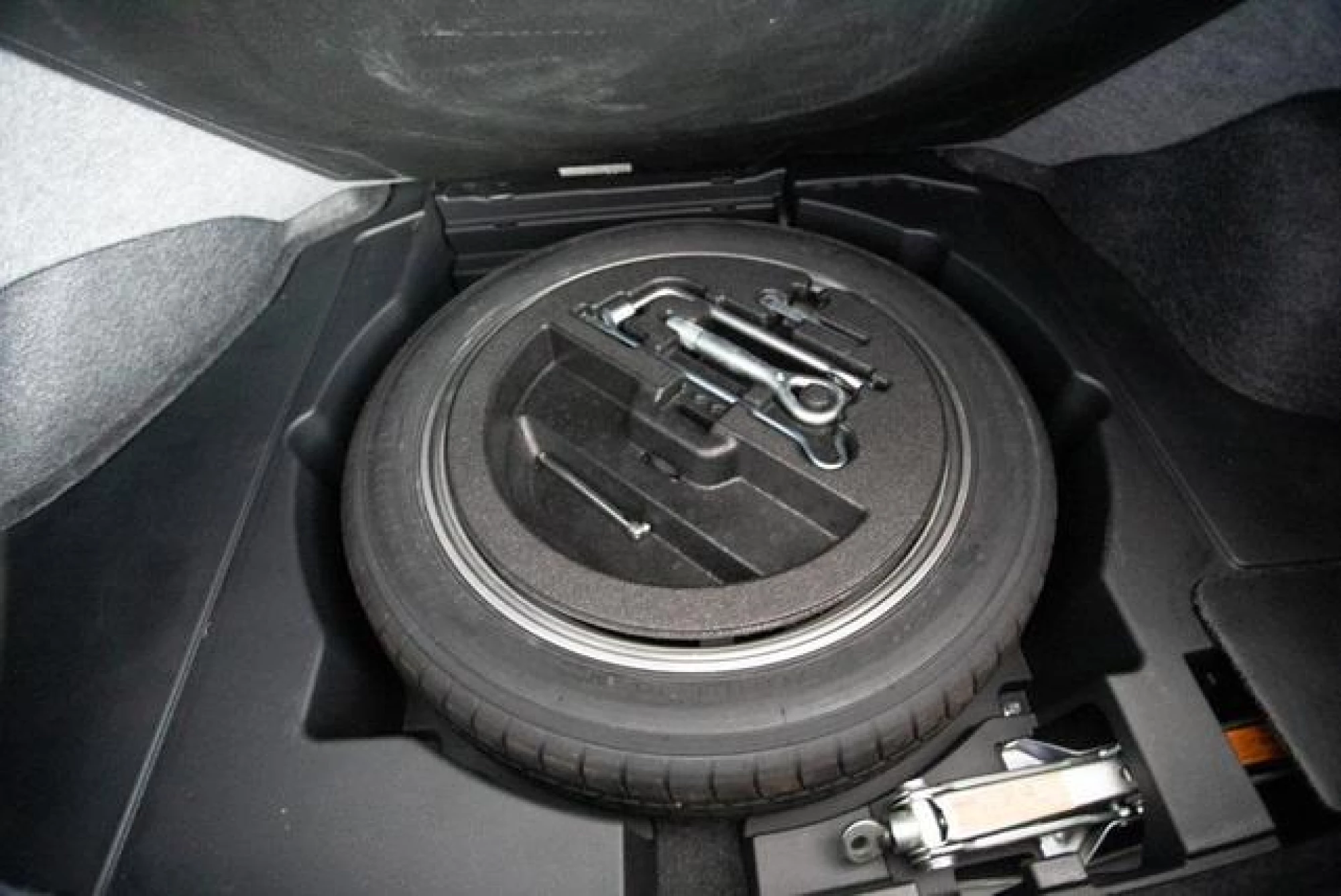 2013 INFINITI G37x Base