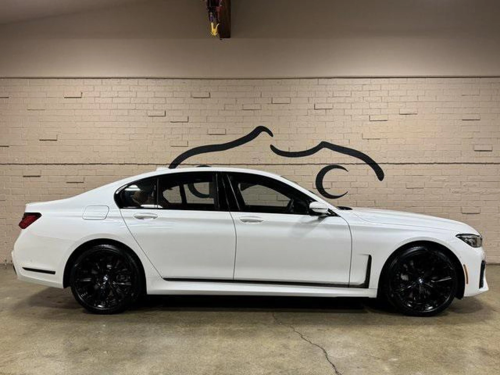 2020 BMW 750 xDrive