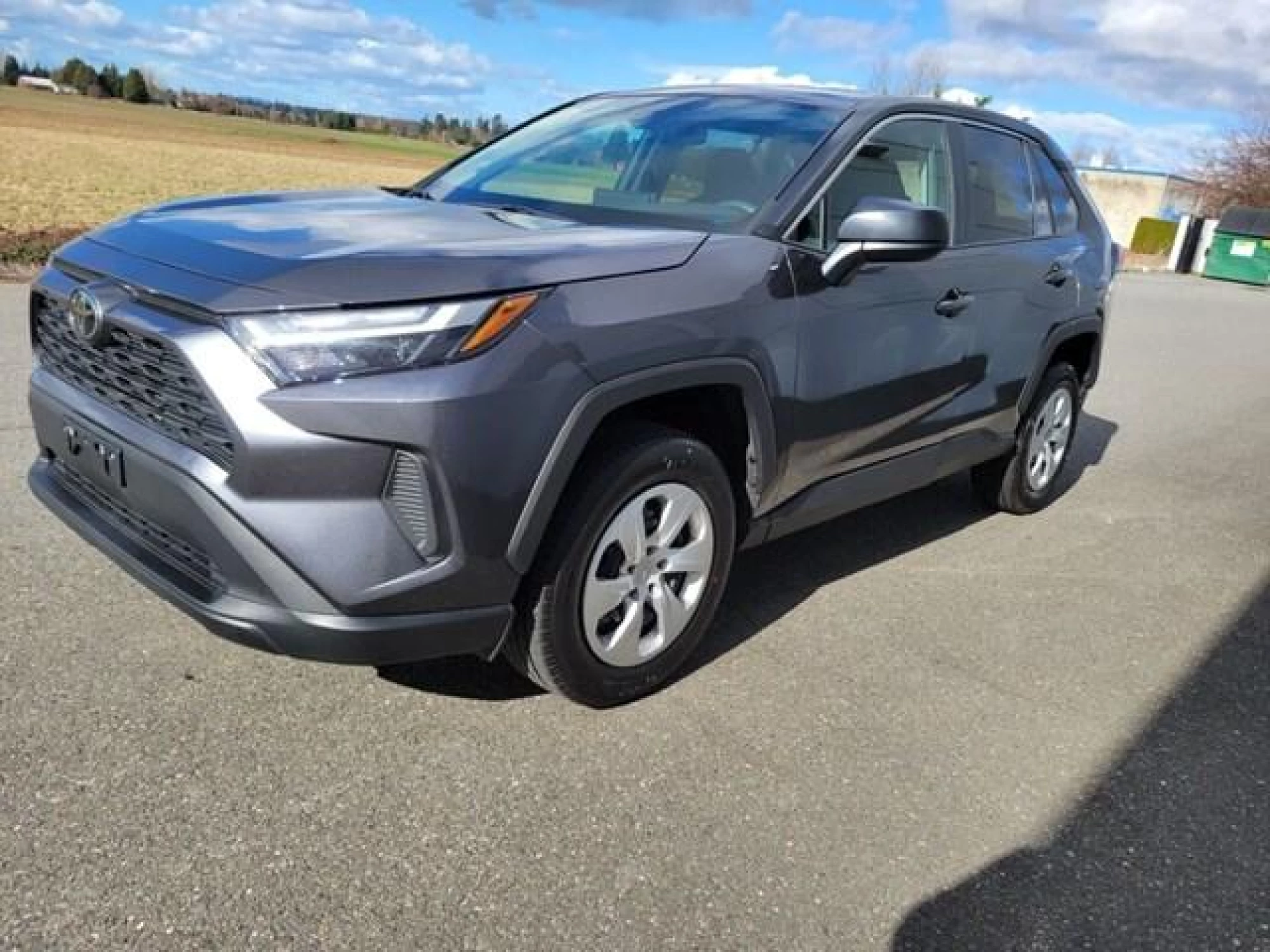 2023 Toyota RAV4 LE