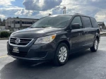 2012 Volkswagen Routan SE
