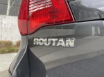 2012 Volkswagen Routan SE