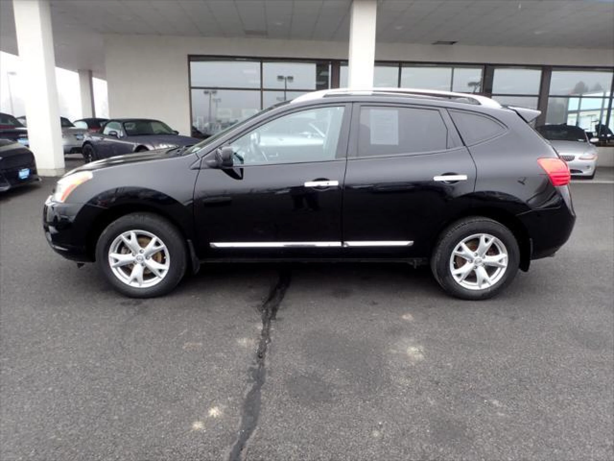 2011 Nissan Rogue SV