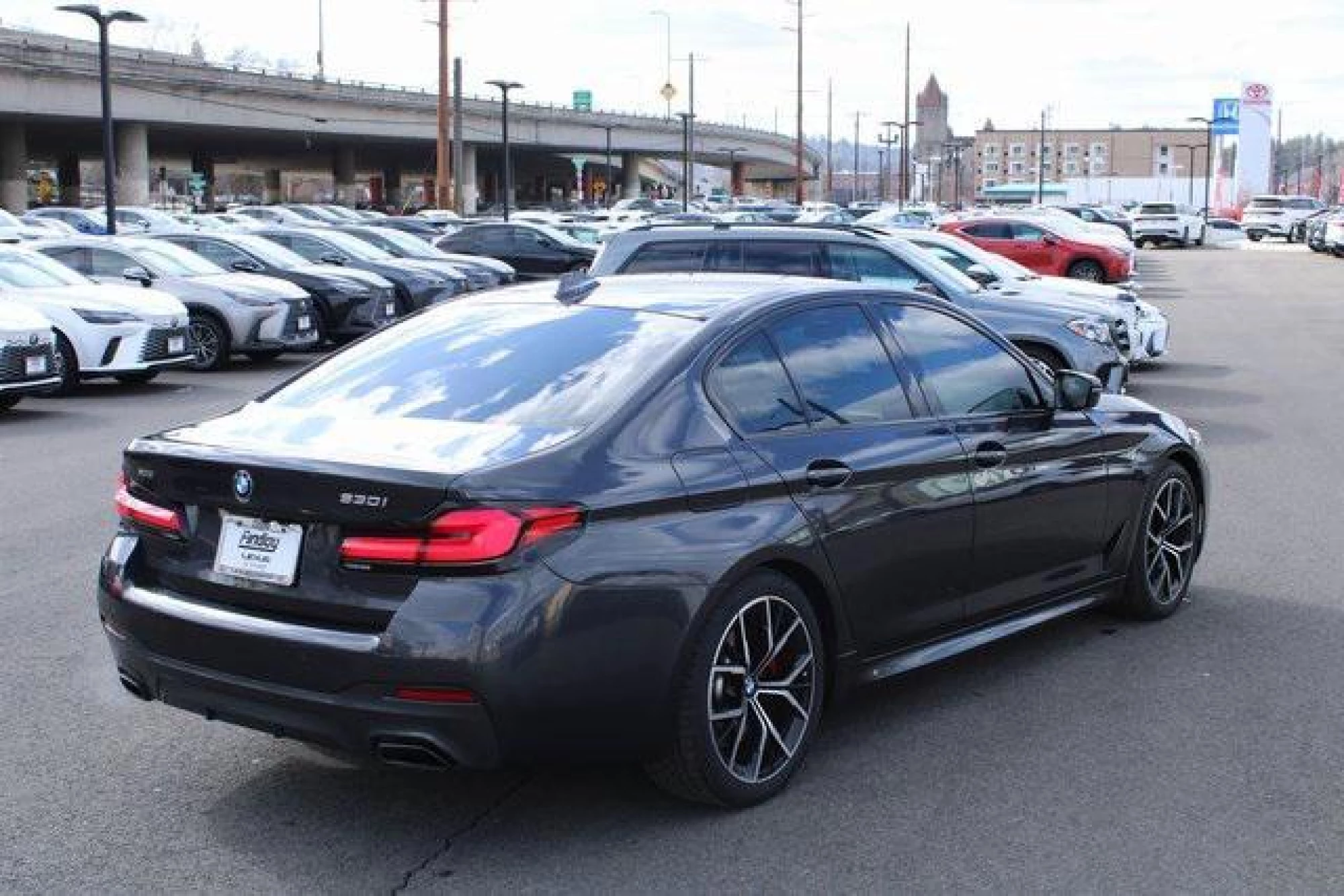 2022 BMW 530 i xDrive