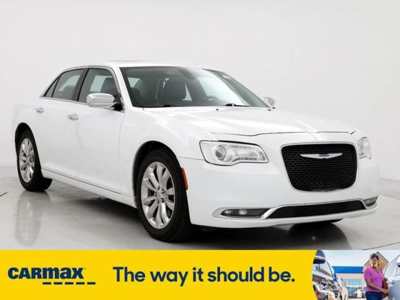 2017 Chrysler 300C Base