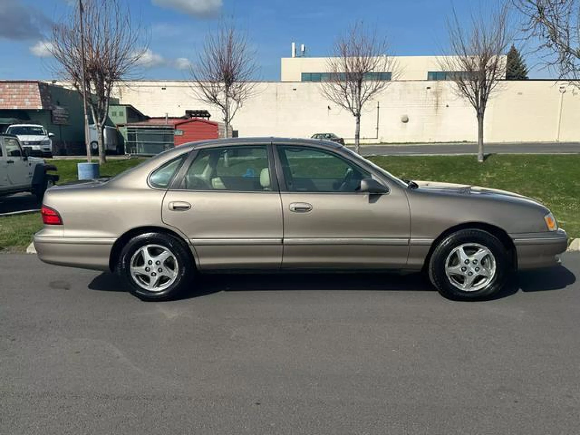 1998 Toyota Avalon XLS
