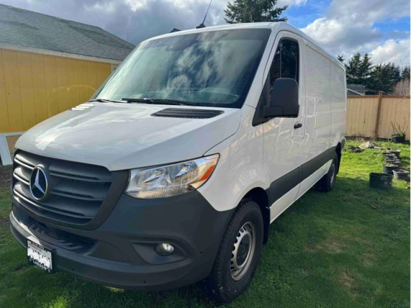 2023 Mercedes-Benz Sprinter 2500 Standard Roof
