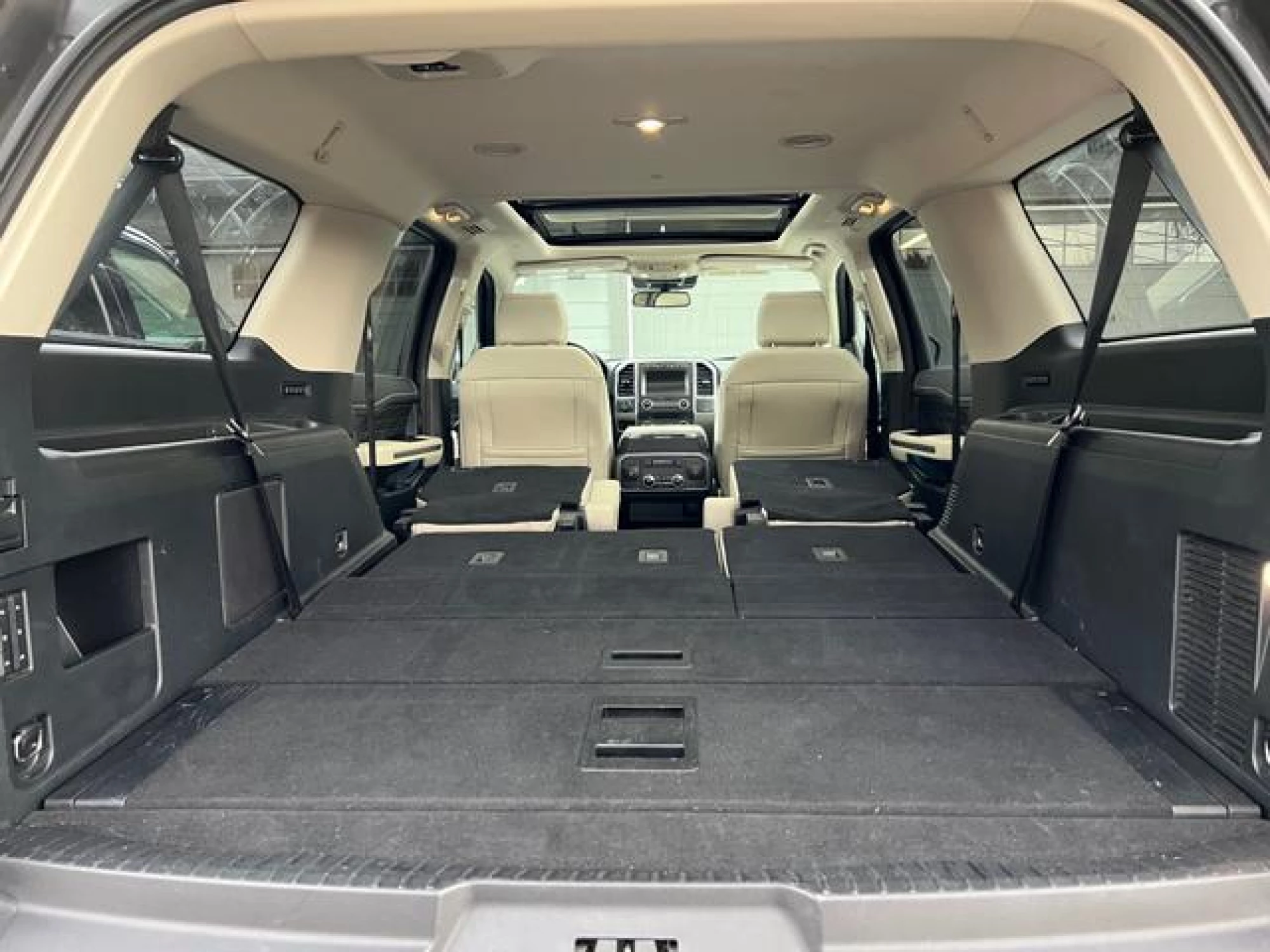 2019 Ford Expedition Max Platinum