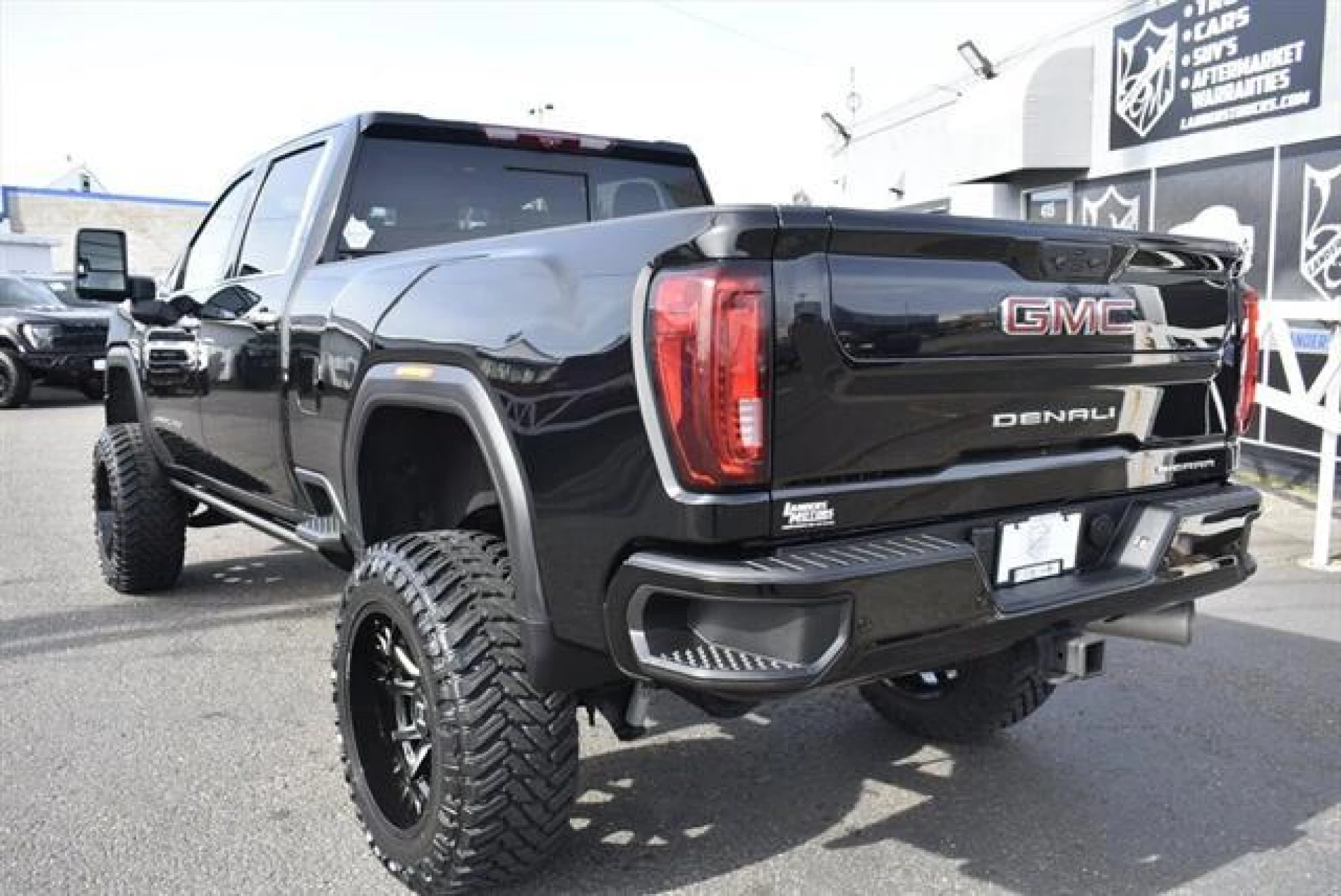 2023 GMC Sierra 3500 Denali