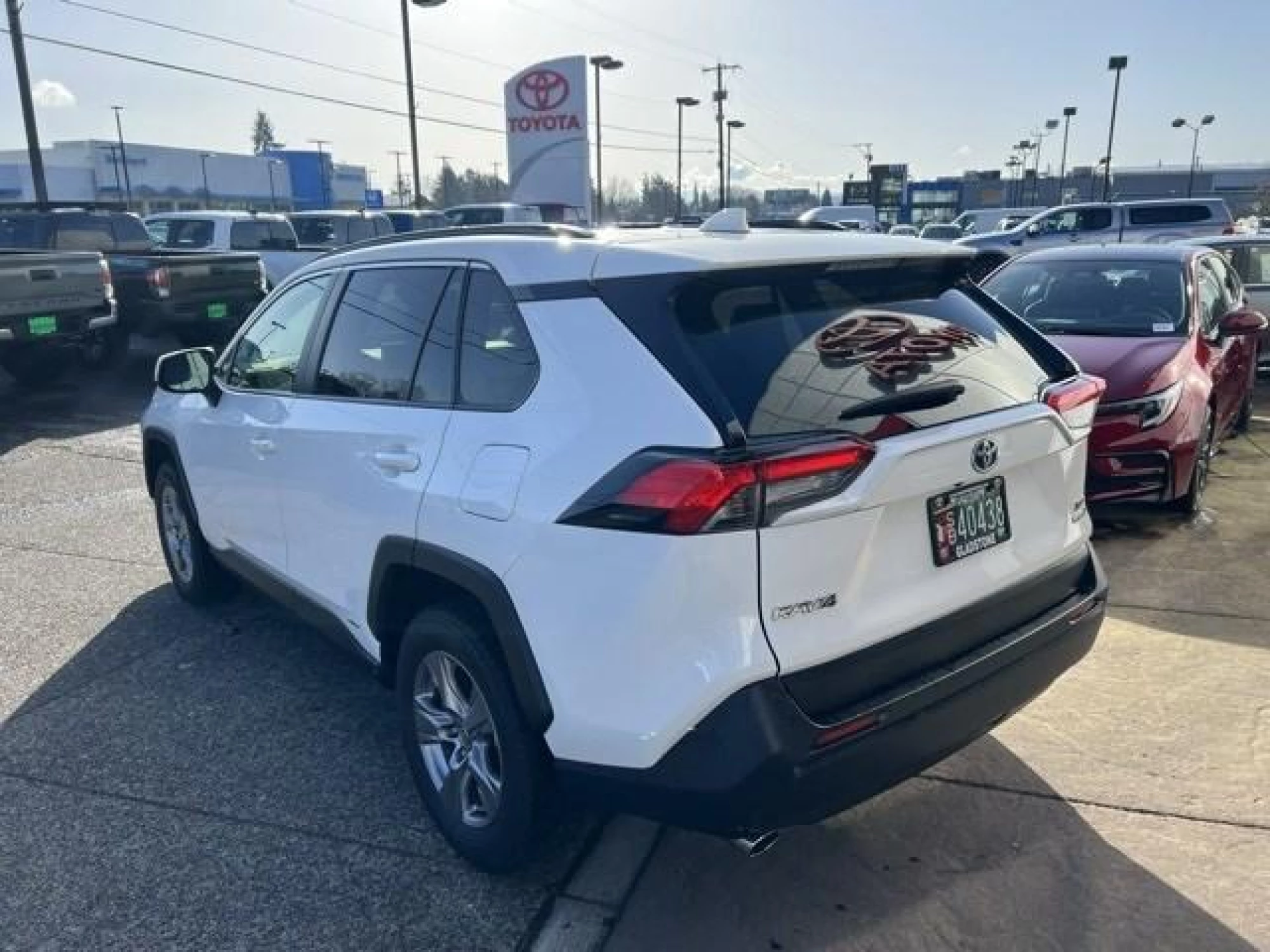 2022 Toyota RAV4 Hybrid XLE