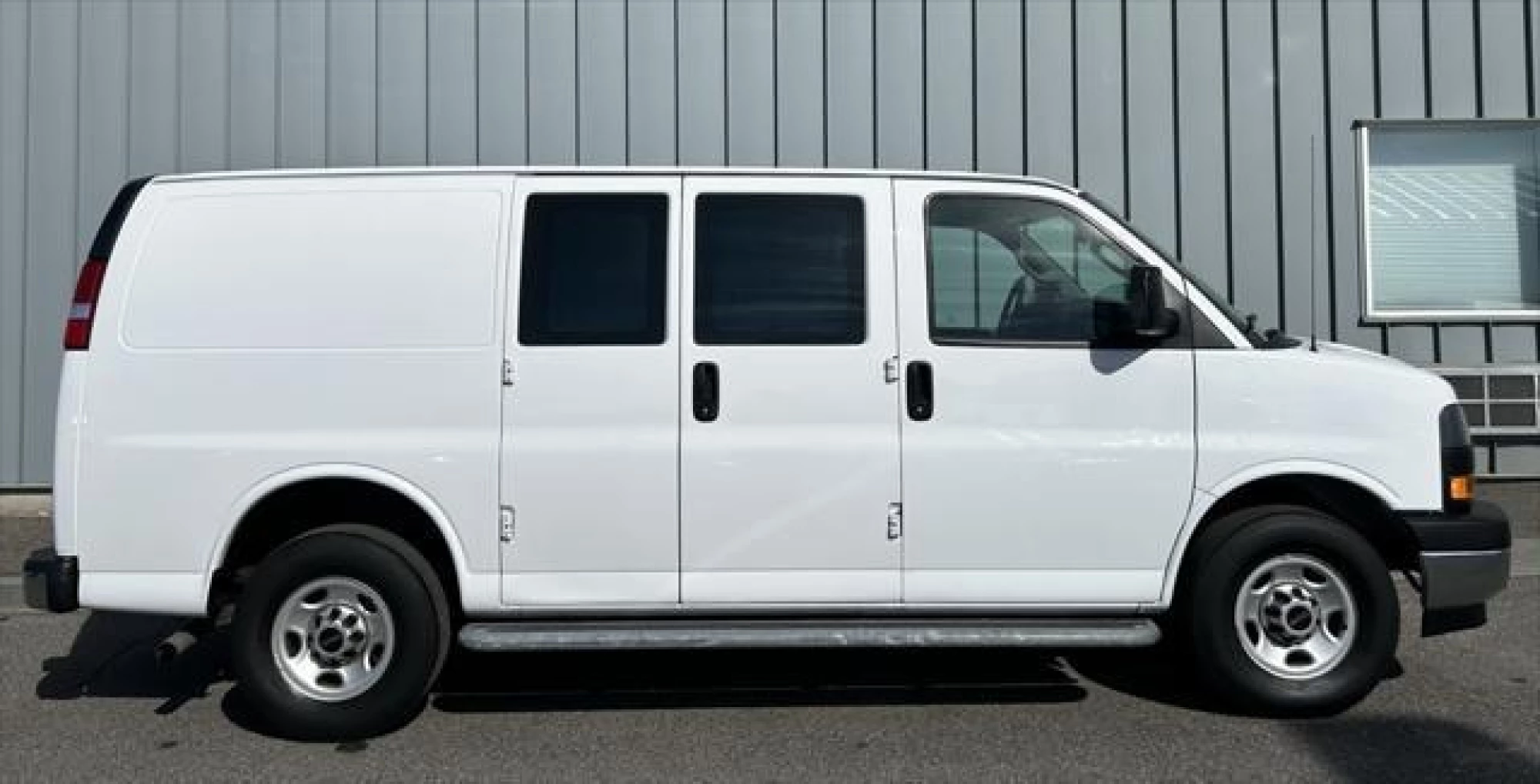 2020 GMC Savana 2500 Work Van