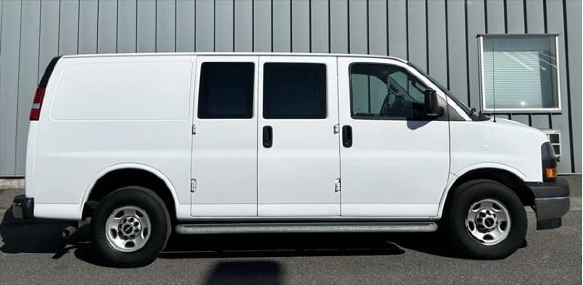 2020 GMC Savana 2500 Work Van