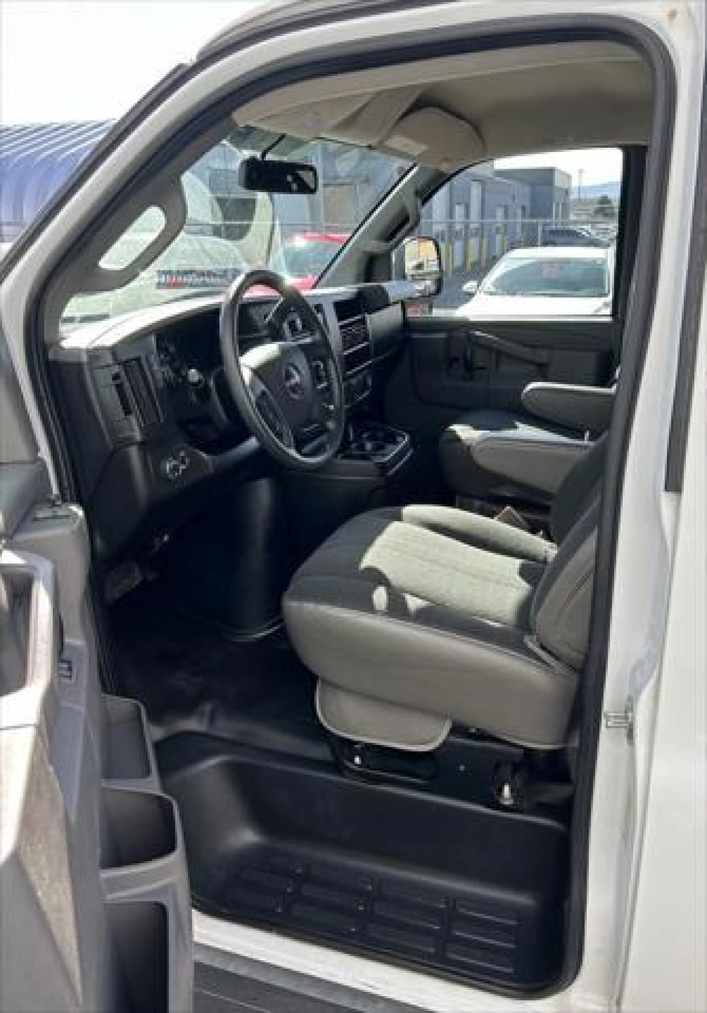 2020 GMC Savana 2500 Work Van