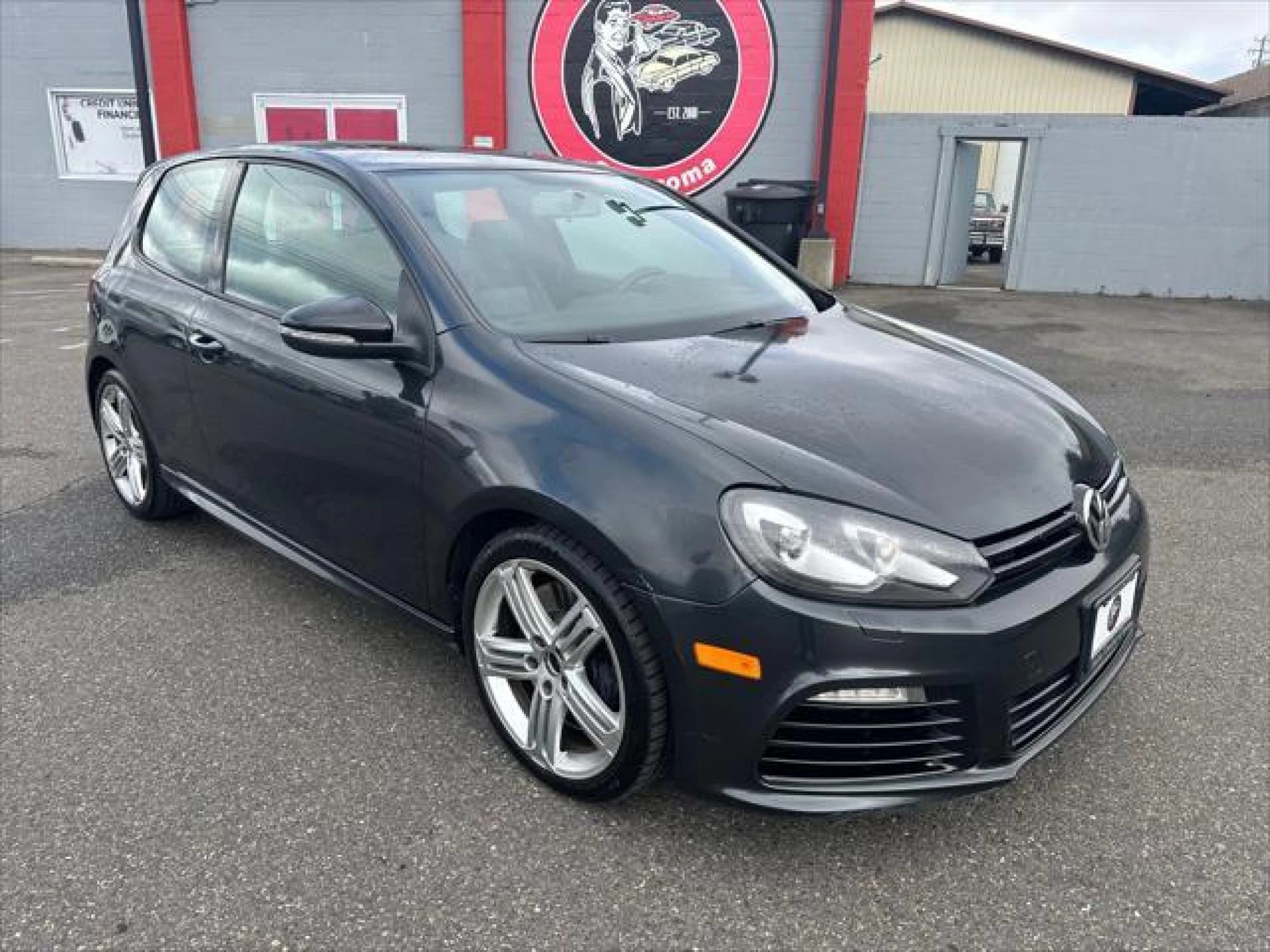 2013 Volkswagen Golf R 2-Door