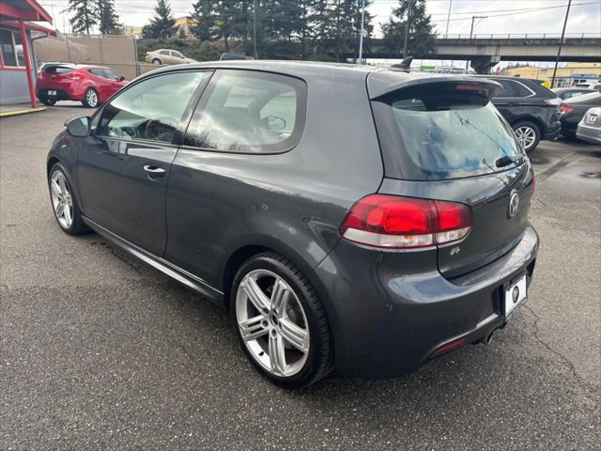 2013 Volkswagen Golf R 2-Door
