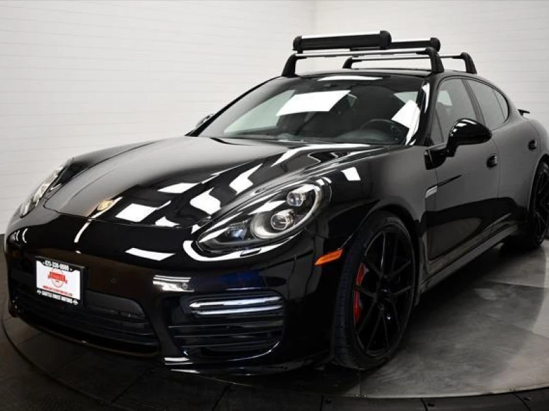 2016 Porsche Panamera GTS