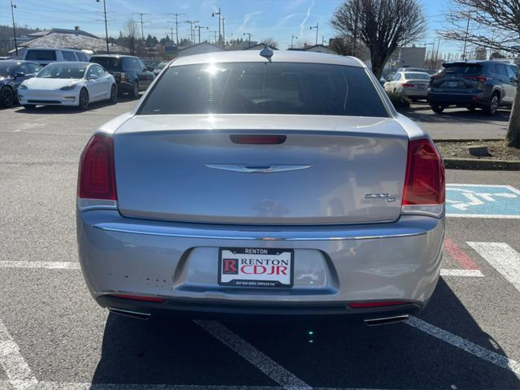 2017 Chrysler 300C Base