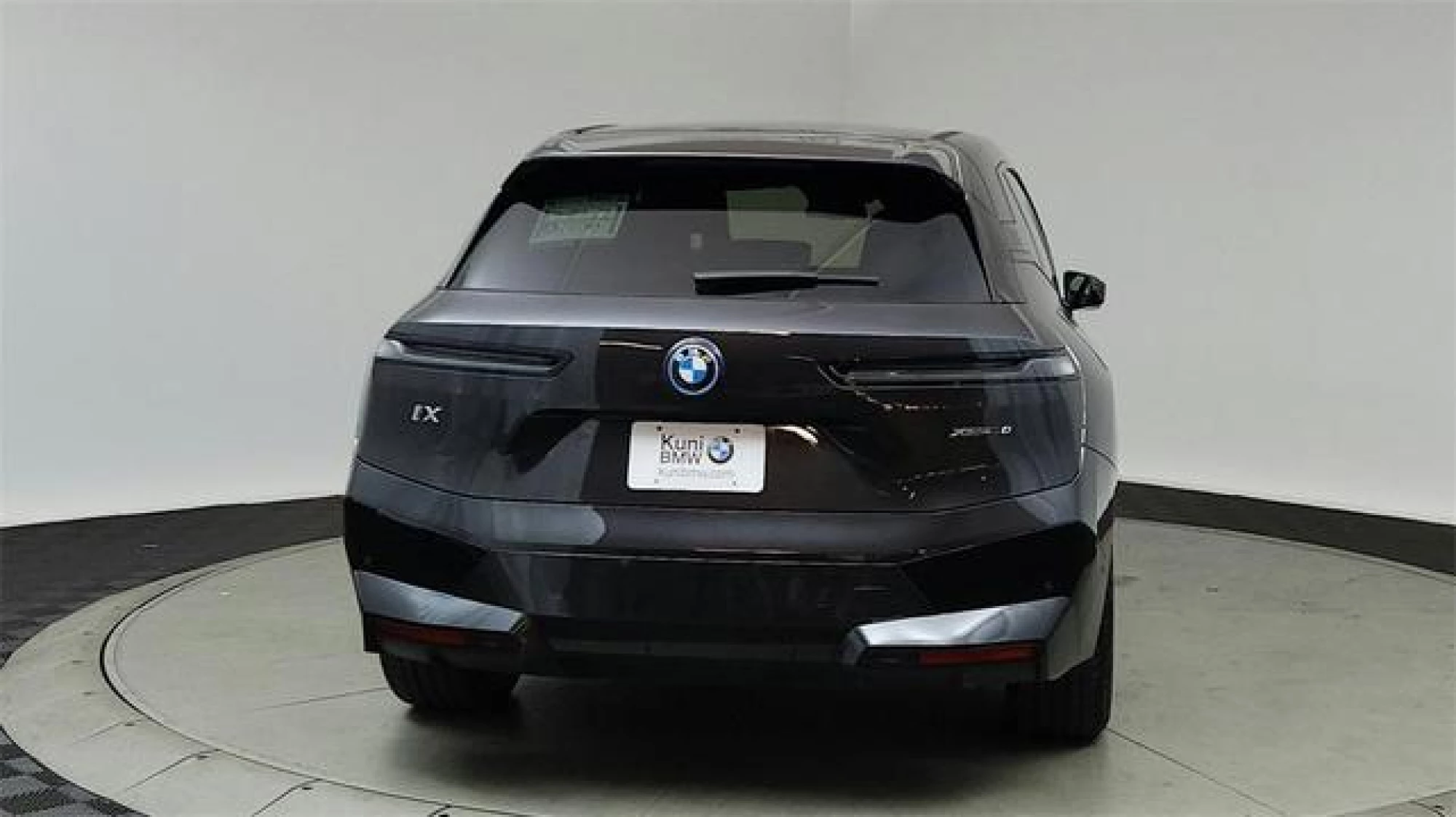 2022 BMW iX xDrive50